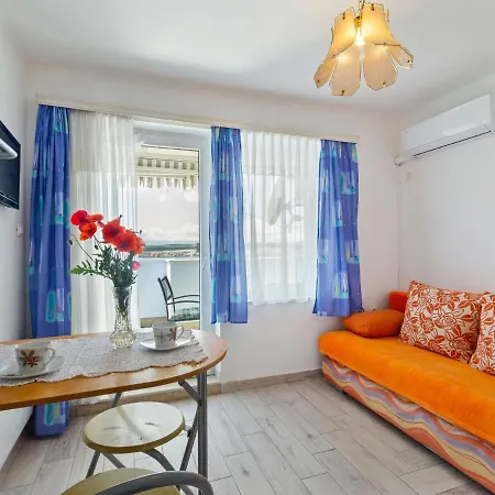 Comfortable In Near Seabeach Διαμέρισμα