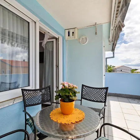 Comfortable In Near Seabeach Διαμέρισμα *